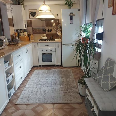 Appartement Flomar By The Sea à Mangalia Extérieur photo