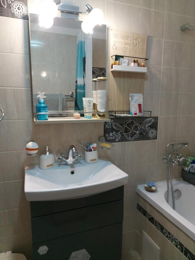 Appartement Flomar By The Sea à Mangalia Extérieur photo